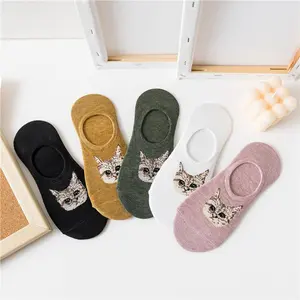 10 pairs of women's cat face dark floral no show socks anti slip heel cartoon design Japanese fresh cute low cut ankle for three season wear