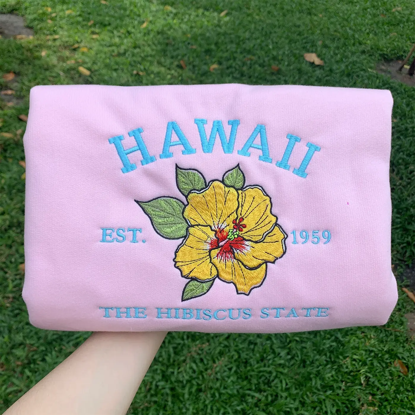 Embroidered Hawaii Hibiscus State Sweatshirt, US State Flowers Sweatshirt, Hawaii 1959 Aloha Gift
