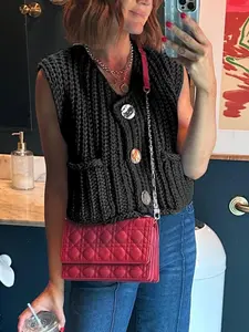 Promotional Clearance Fashion Womenswear Casual Solid Color Vest Sweater, Button Front Cardigan with Pockets, Loose-Fitting Outerwear for All Seasons