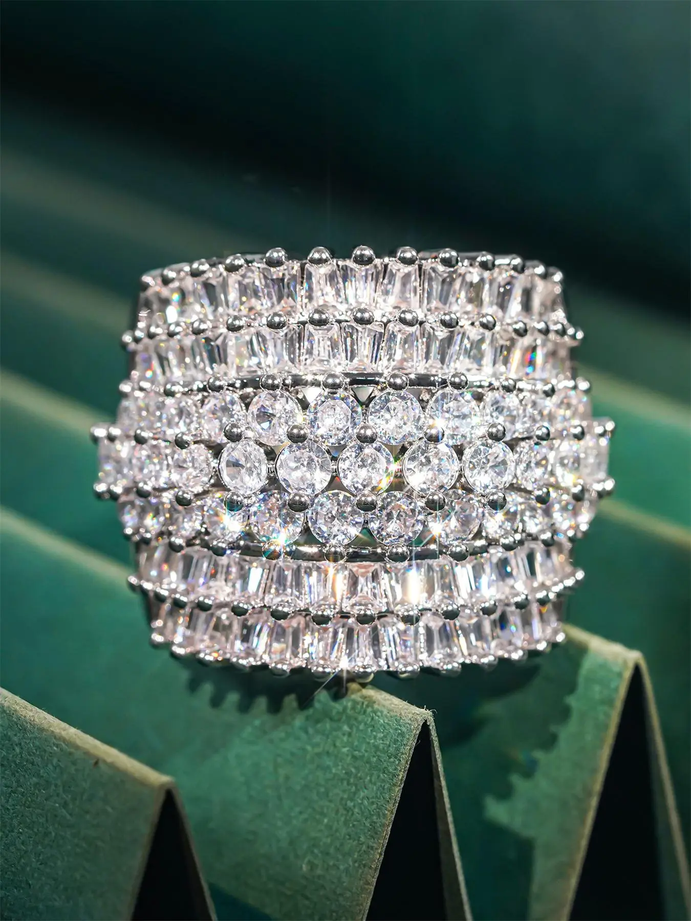 Luxury Artificial Zirconia Decorated Ring, Fashion Accessories for Women, Trendy All-match & Exquisite Jewelry for Birthday Gift