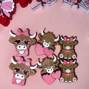 Highland cow straw toppers 6 count
