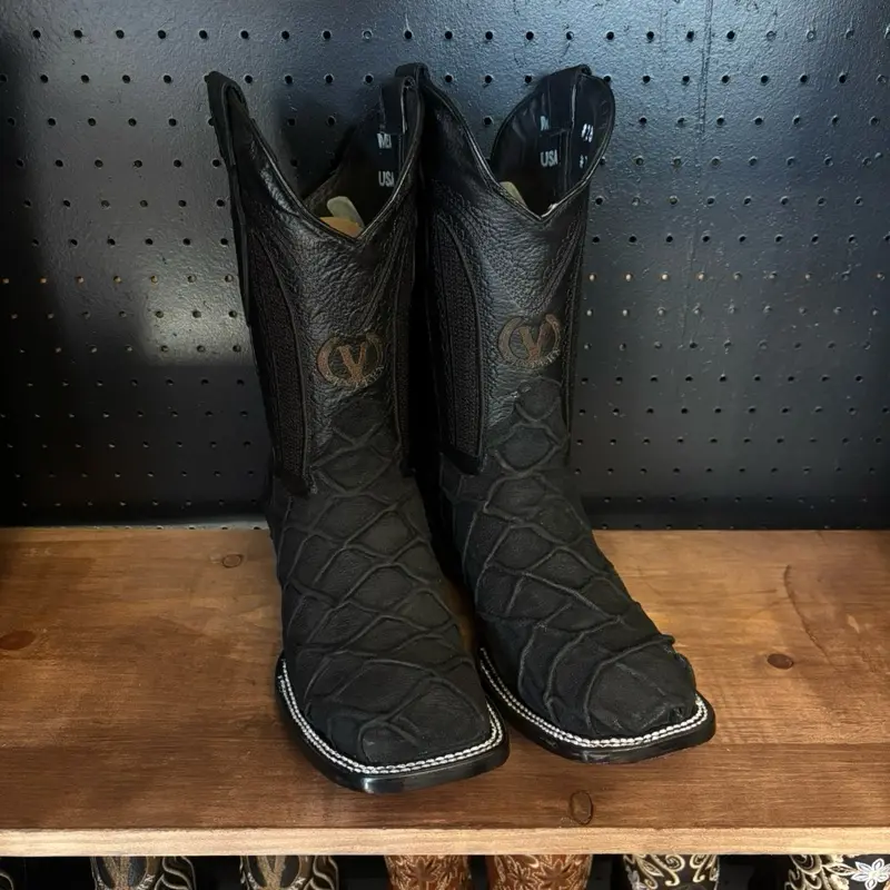 Mens Matte black fish boots 100% leather