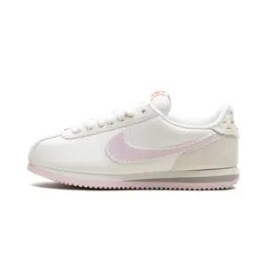 Cortez WMNS "Valentine's Day - 2025" HV6012 161