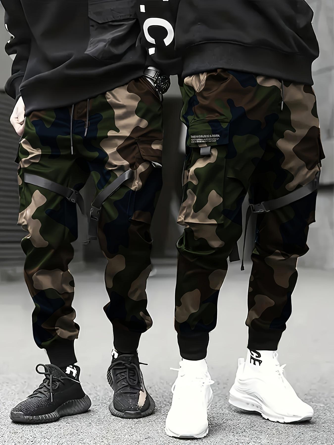Men’s American high-street camouflage jogger pants featuring ribbon detailing; functional tactical cargo sweatpants with a loose, slimming fit—trendy men’s casual pants, carefully selected for everyday wear.