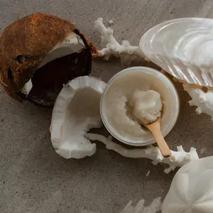 Coastal Coconut Body Scrub helps exfoliate and brighten your skin with natural oils to help exfoliate and rejuvenate.