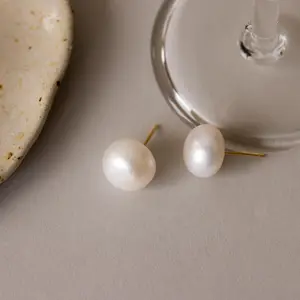 Bold Pearl Studs by Caitlyn Minimalist - Chunky Round Pearl Earrings - Bridesmaid Earrings - Vintage Jewelry - Gift for Mom