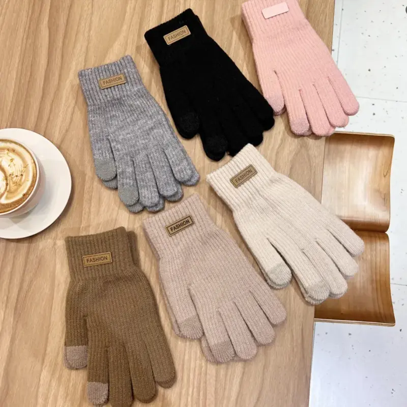 Women's Fashion Knit Gloves - Cozy Beige with "FASHION" Label - Ideal for Cold Weather