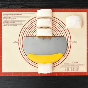 Non-slip Silicone Baking Pastry Dough Mat With Stainless Steel Bench Scraper Dough Cutter - 28x20Inch Extra Large Cookie Bread Rolling Mats Sheet, Nonstick Kitchen Counter Kneading Board, Thick Reusable Cookies Pizza Fondant Making Matt with Measurement
