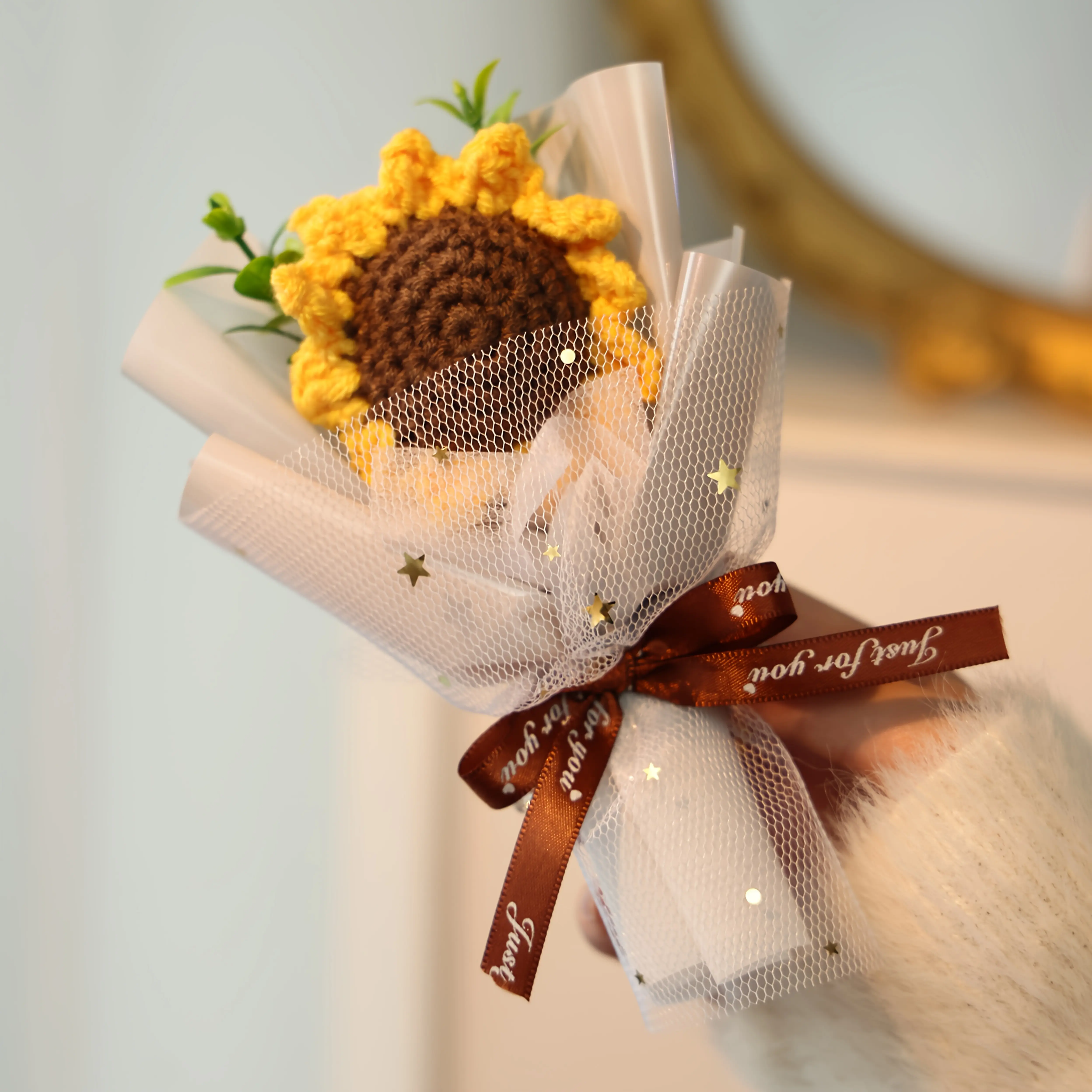 Handmade Knitted Crochet Flower Bouquet, 1 Bunch Artificial Flowers for Home Decor, Parties, Wedding & Anniversaries - Perfect Valentine's Day, Birthday, Mother's Day, Father's Day & Thanksgiving Gift, Decorative Artificial Flower Set