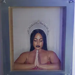 Glamour box (picture frames)