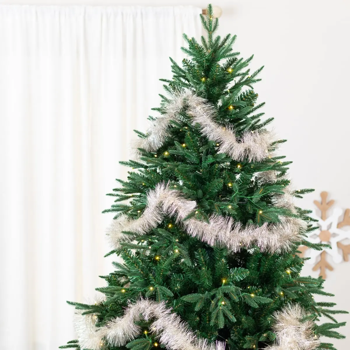 360 stand PVC 2-Tone Shiny Tinsel Christmas Garland, 18 ft x 3 in Champagne Silver Festive Decoration with Ornaments for Home Holiday Parties, Party Decoration Supplies, Garland Ribbon, Sparkling Christmas Decor, Sparkle, Classic Christmas Decor