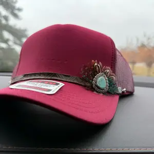 Western Style Trucker Hat with Feathers - Classic Design for cowgirls