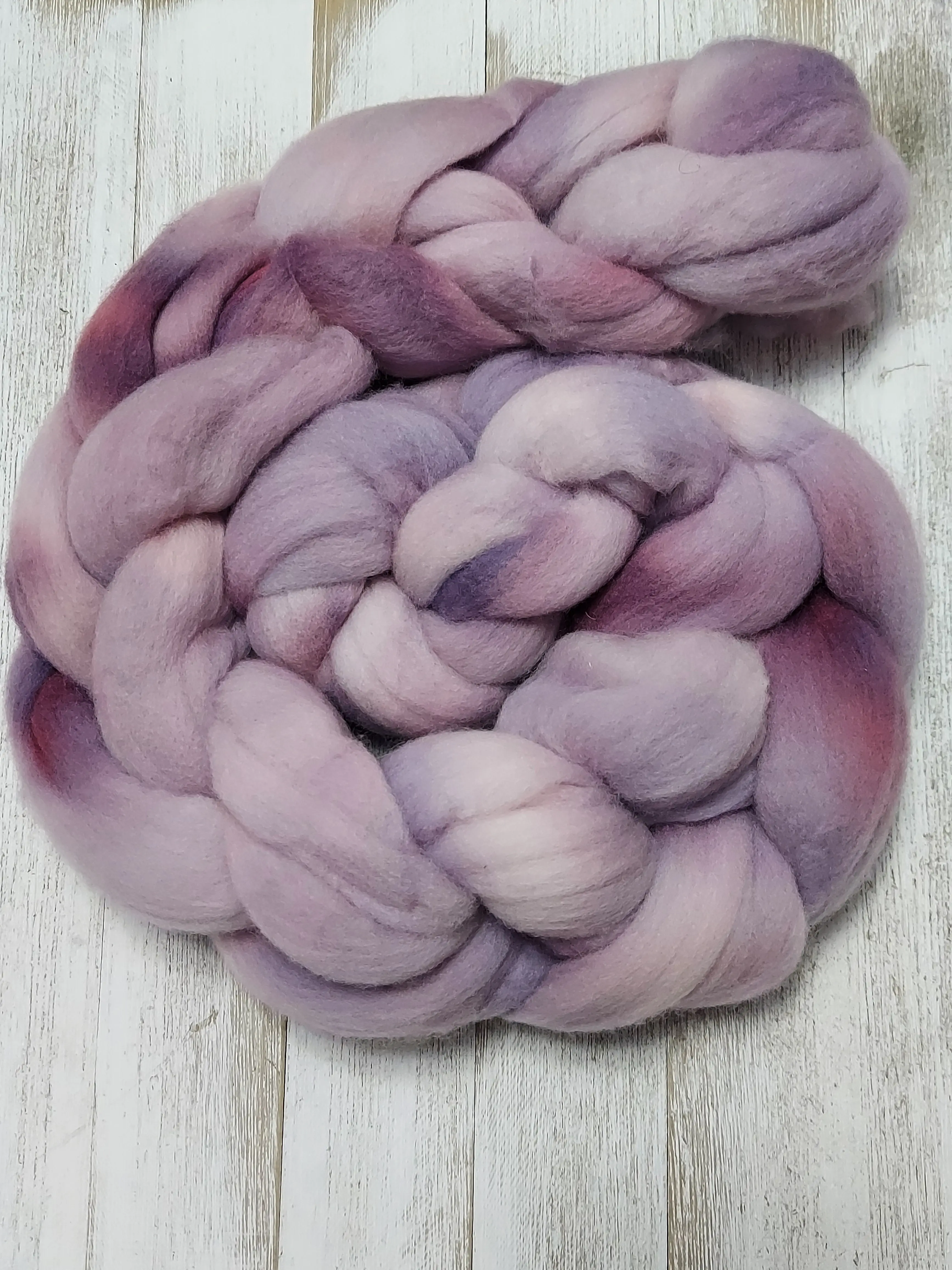 Plum Rambouillet Spinning Wool Roving Plum Rambouillet Spinning Wool Roving