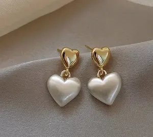 Double heart shaped Earrings joelle earring original