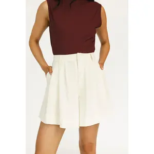 Eleanor Short - Angora Eleanor Short - Angora