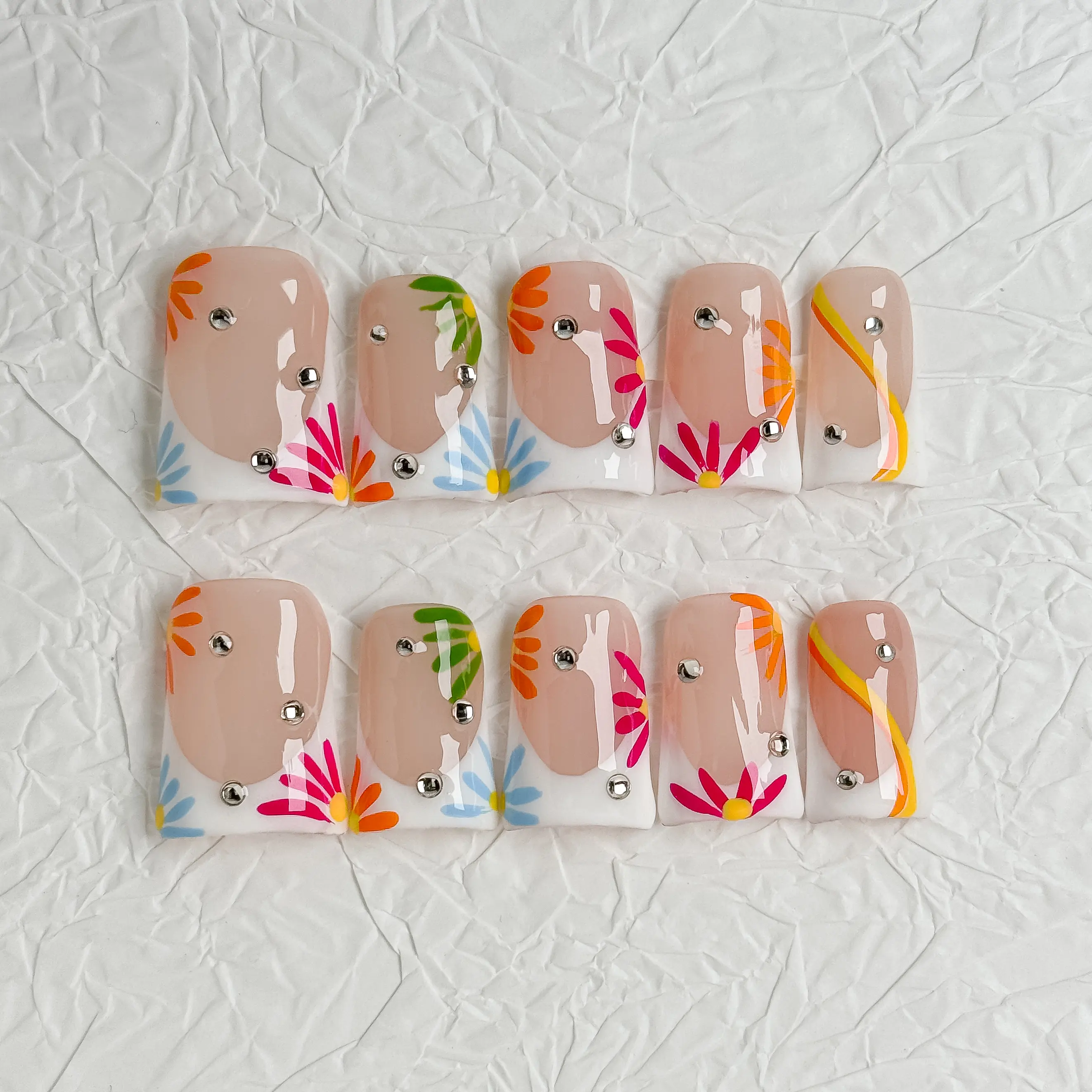 Reusable Medium Square Press-On Nails Kit - Colorful Floral Rainbow Daisy French Tips, Elegant Rhinestone Decorated, Easy Apply, Secure Fit, Glitter Acrylic Powder, Nail Art Accessories, Ideal for Summer, Beach, Rainbow Floral