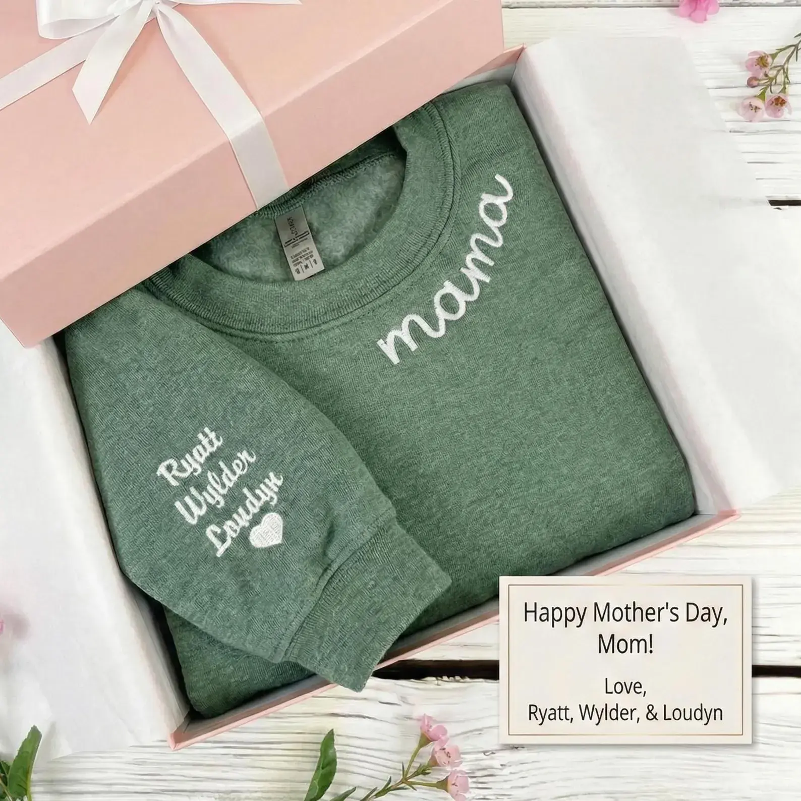 Personalized Mama Embroidered Sweatshirt, Custom Kids Name Mom Crewneck, Mother’s Day Gift for Mom, Minimalist Momma Sweater