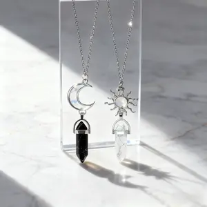 Couple bracelet and necklace set, unisex, magnetic couple bracelet, best friend friendship bracelet and necklace, unisex heart-shaped crystal necklace - a perfect date gift.