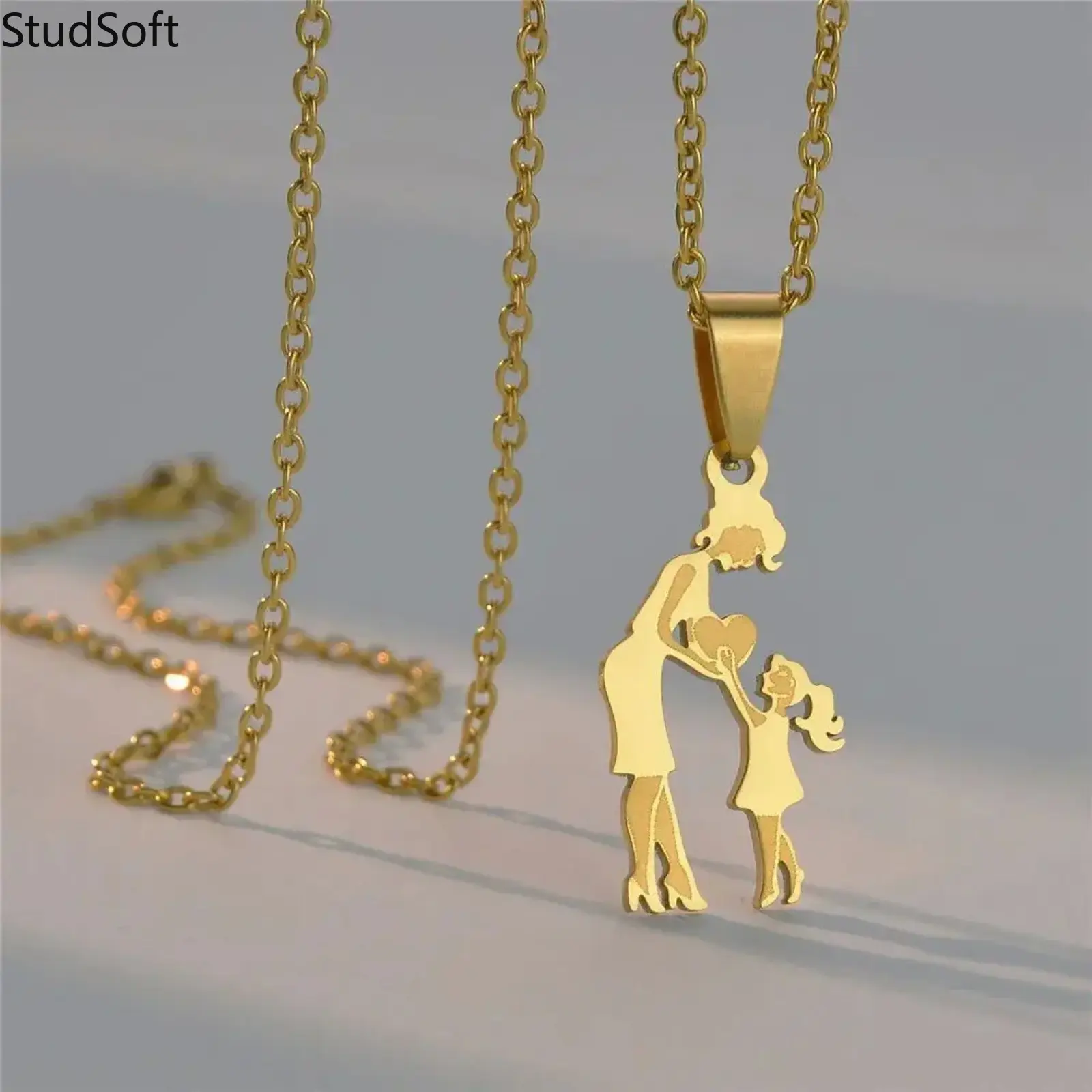2026 New Non-Tarnish Stainless Steel Silver Chain Necklace, Family Pendant Jewelry Gift for Women, Mother's Day Gift from Son