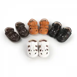 Cute closed toe sandals for infants and young children, anti slip soft soled summer beach walking shoes for infants and children (0-18M)