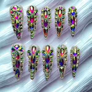 Love Scratch Silver Long Stiletto Shining Diamond Press-on Nails