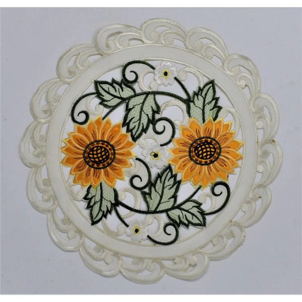 212 MAIN 16" Sunflower Cream Cloth Placemat & Coaster Set - Durable, Machine Washable Indoor Kitchen Dining Table Protection Placemats, Cloth Placemats & Coasters