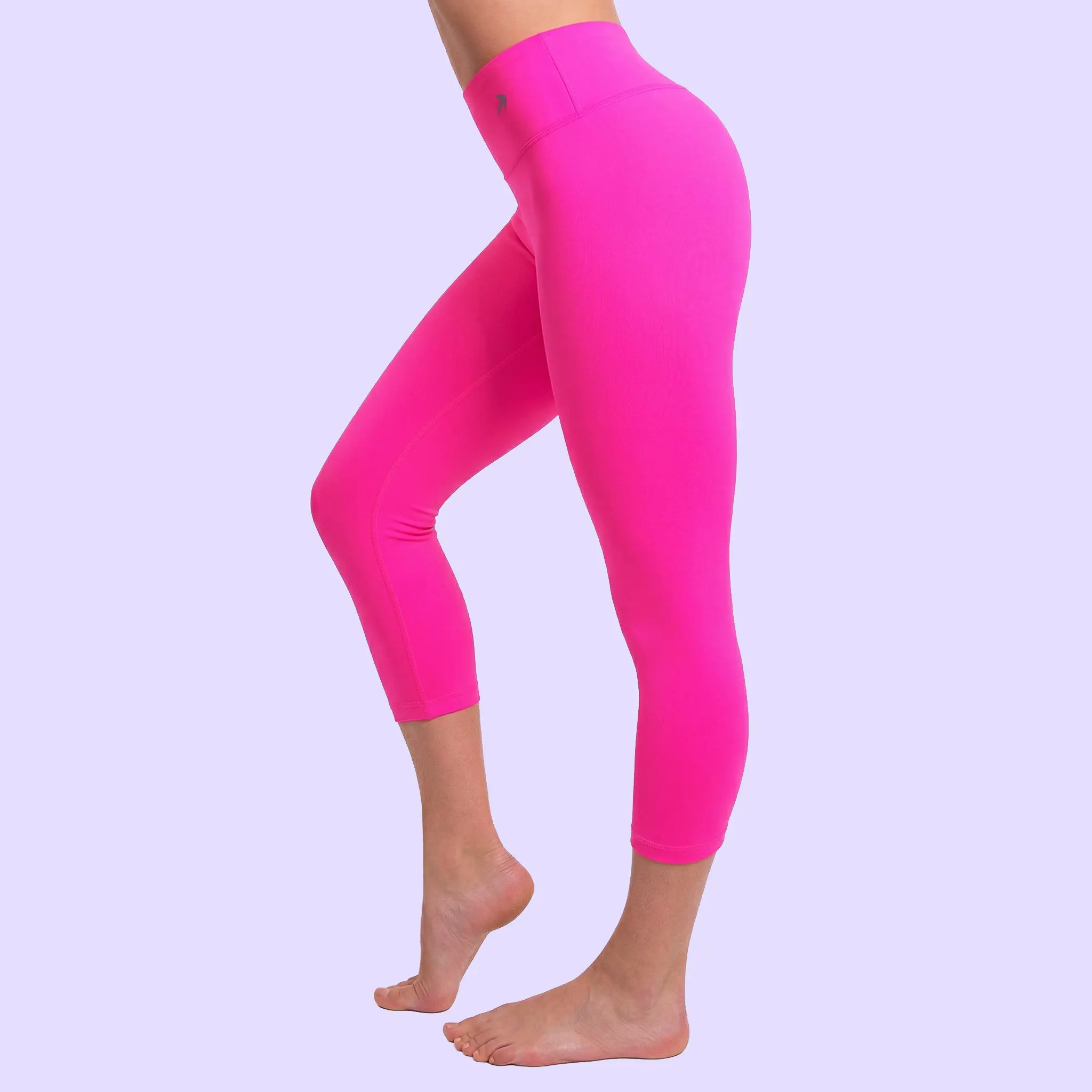 Women's Pink Spandex Blend Flexible Stretch Form Fitting 4-Way Elastic Compression Capris, Activewear Leggings