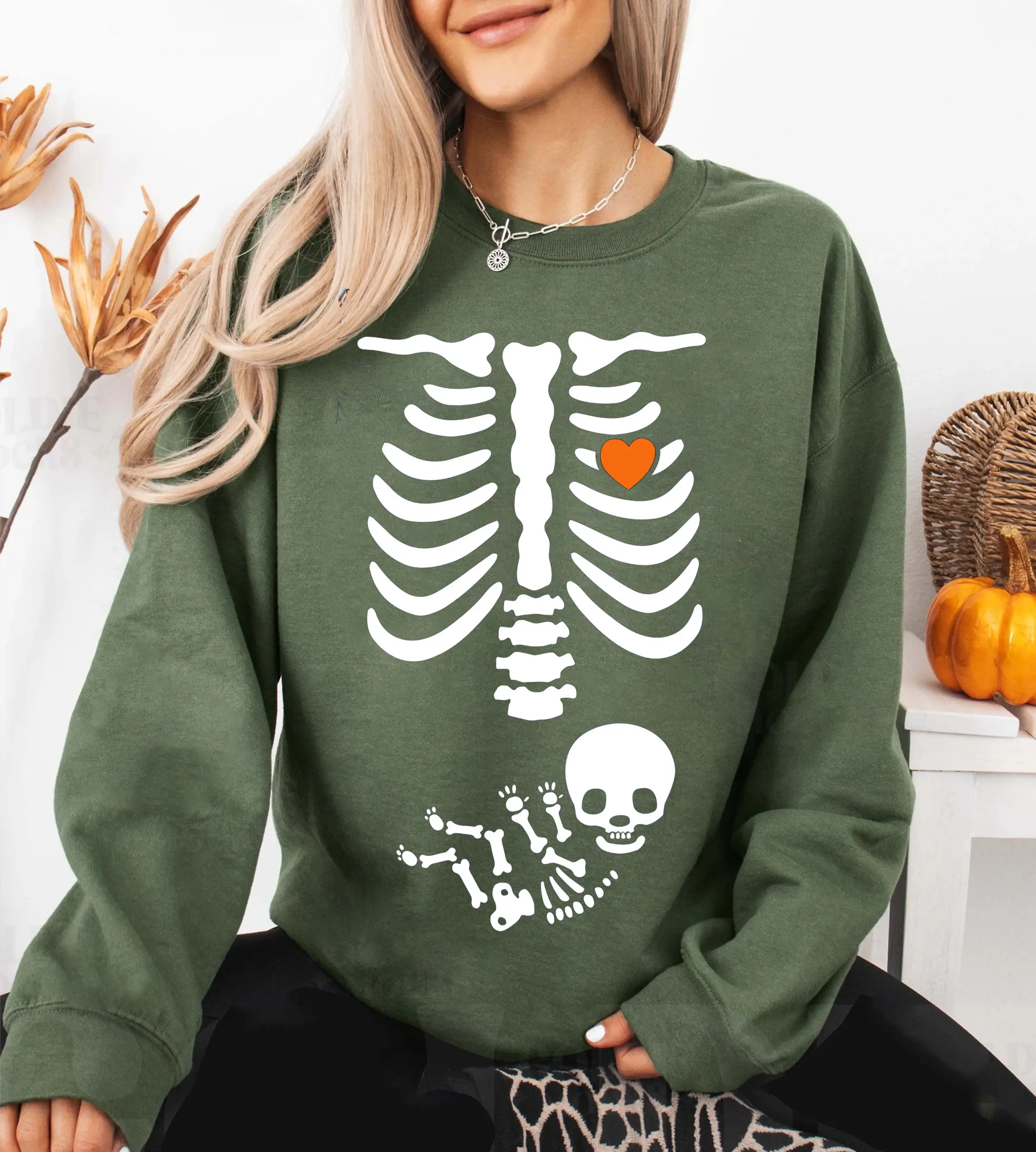 Skeleton Pregnancy Halloween Sweatshirt, Pregnancy Announcement Sweatshirt, Funny Halloween Shirt, Fall Maternity Sweatshirt, Halloween Maternity Shirt, Baby Announcement T-Shirt, Pregnancy Reveal, Gift for New Mom