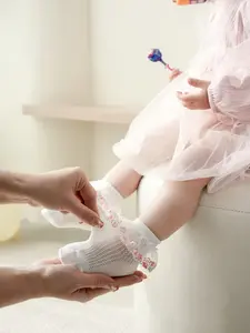 Floral Embroidered Mesh Princess Elegant Trim Socks, Suitable for Babies Aged 0-3 Years, Slim-Fitting Solid Style Ankle Socks