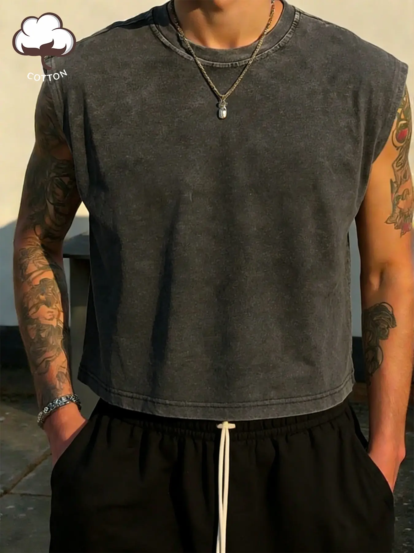 Men's Cotton Short Tank Top, Casual Fitted Round Neck T-Shirt, Fashionable Sleeveless Summer Wear, Sporty Holiday Tee, Minimalist Menswear Classic Plain