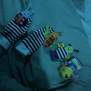 Baby Wrist Rattle Socks Toy, Newborn Foot Grip and Wrist Bell Set, Soft Sensory Toy for Infants, Halloween Gift