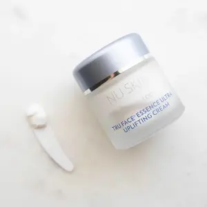 ageLOC Tru Face Essence Ultra Uplifting Cream Anti Aging Moisturizer and Wrinkle Cream - Moisturizing and Radiant Skin