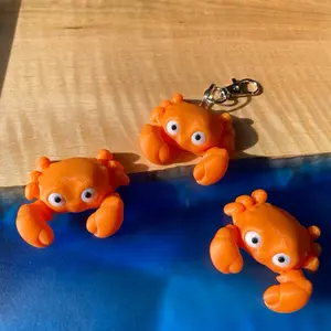 King Crab Fidget Toys and Keychains - Assorted Designs with Keyring Attachment, Vibrant Options for Children and Adults
