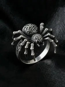 Vintage Oxidized Spider Punk Style Ring Ultimate Dark Punk Vibe! Chef's Kiss for Halloween Festivals & Everyday. Perfect Gift for Boyfriends & Edgy BFFs.