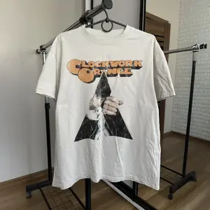 A Clockwork Orange Stanley Kubrick 'I'M Singin In The Rain' Graphic T-Shirt - Design & Printed In The USA