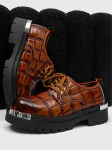1 Pair Men's Crocodile Print Chunky Big Toe Derby Shoes | Dark Mecha Style | Metal Toe Cap + Anti-Slip Lug Sole + Super Height-Increasing Design | Daily Outings / Trendy Outfits / American Street Looks, Eye-Catching Personality Trendy Men's Shoes