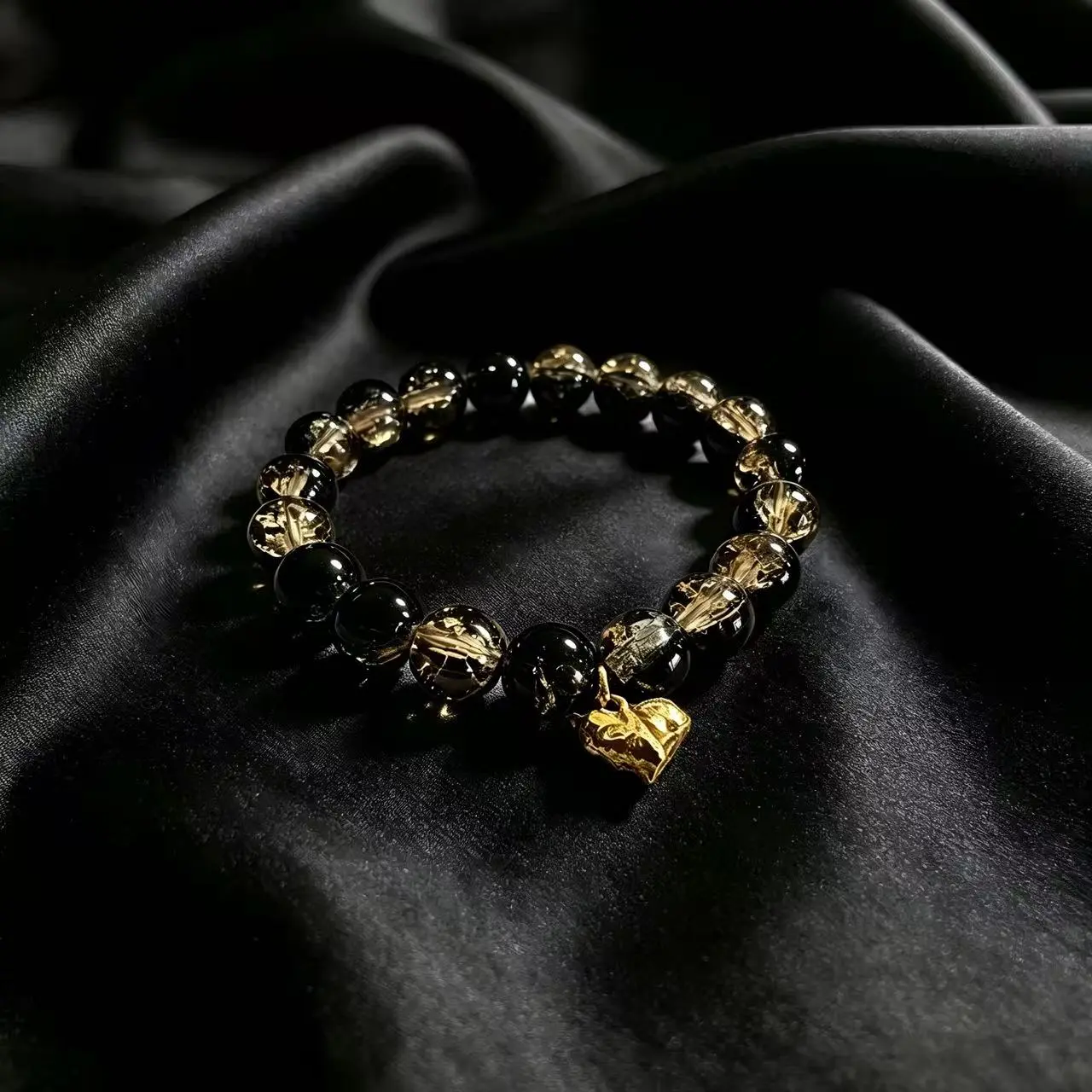 Unisex Smoky-Black Crystal Beaded Bracelet, Crystal Gemstone Bracelet for Fashion Wear (Collectibles & Cultural Items)