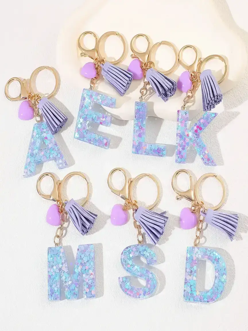 Initials Letter, Cute Heart Tassel Decor Resin Charm with Key Ring, Resin Keyring, Trendy Cute Keychain, Cute Keychain Accessory, Stylish Keychain, Fashion Accessories for Women & Girls, Unique Gift Idea for Friends and Family