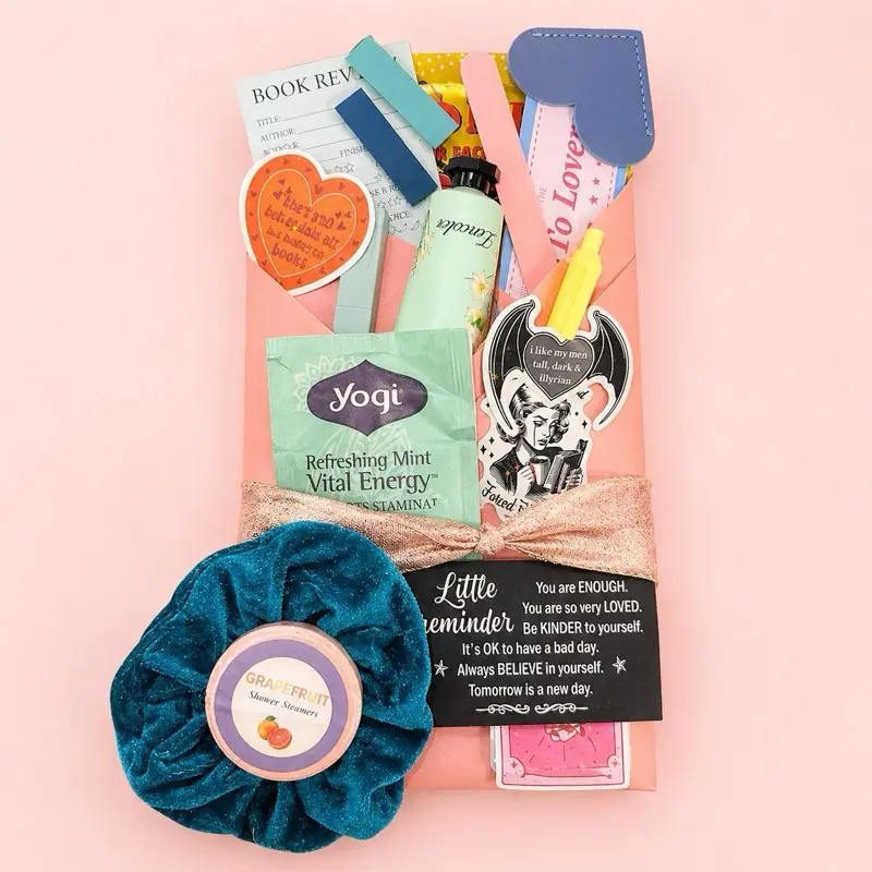 Romantasy Blind Date With a Book Gift Box - BookTok Curated Literature Enthusiast Box