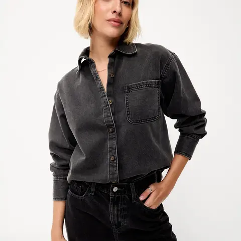 Old Navy Women's Oversized Boyfriend Button-Down Jean Shirt