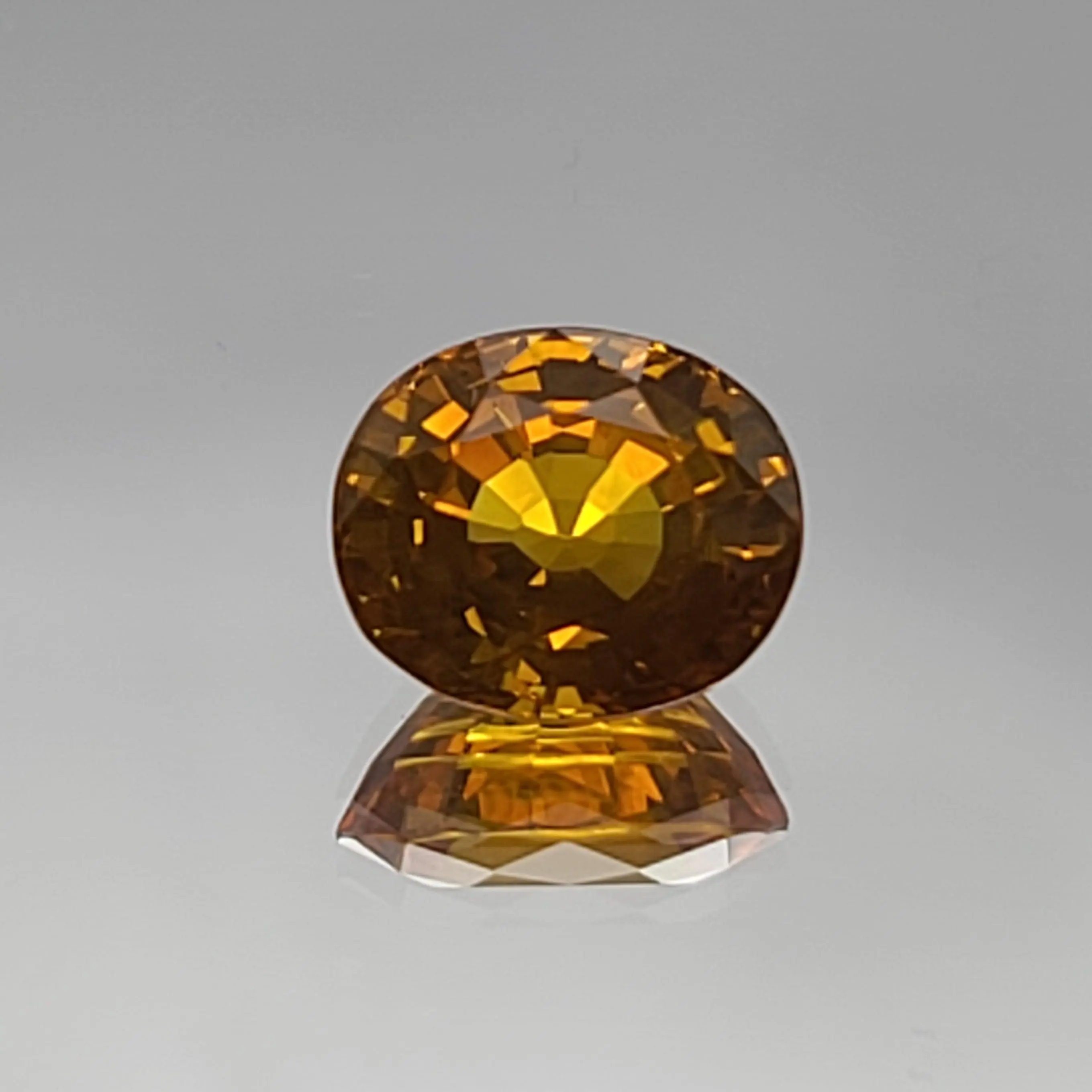 5.49ct ETW Earth-Mined Yellow Orange Sapphire – Oval Cut - GIA Gemological Report