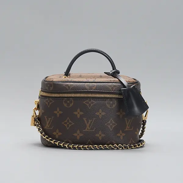 Pre-owned Louis Vuitton pvc Shoulder Bags Vanity Handbag Reverse Monogram Canvas shoulder bag BGP206935