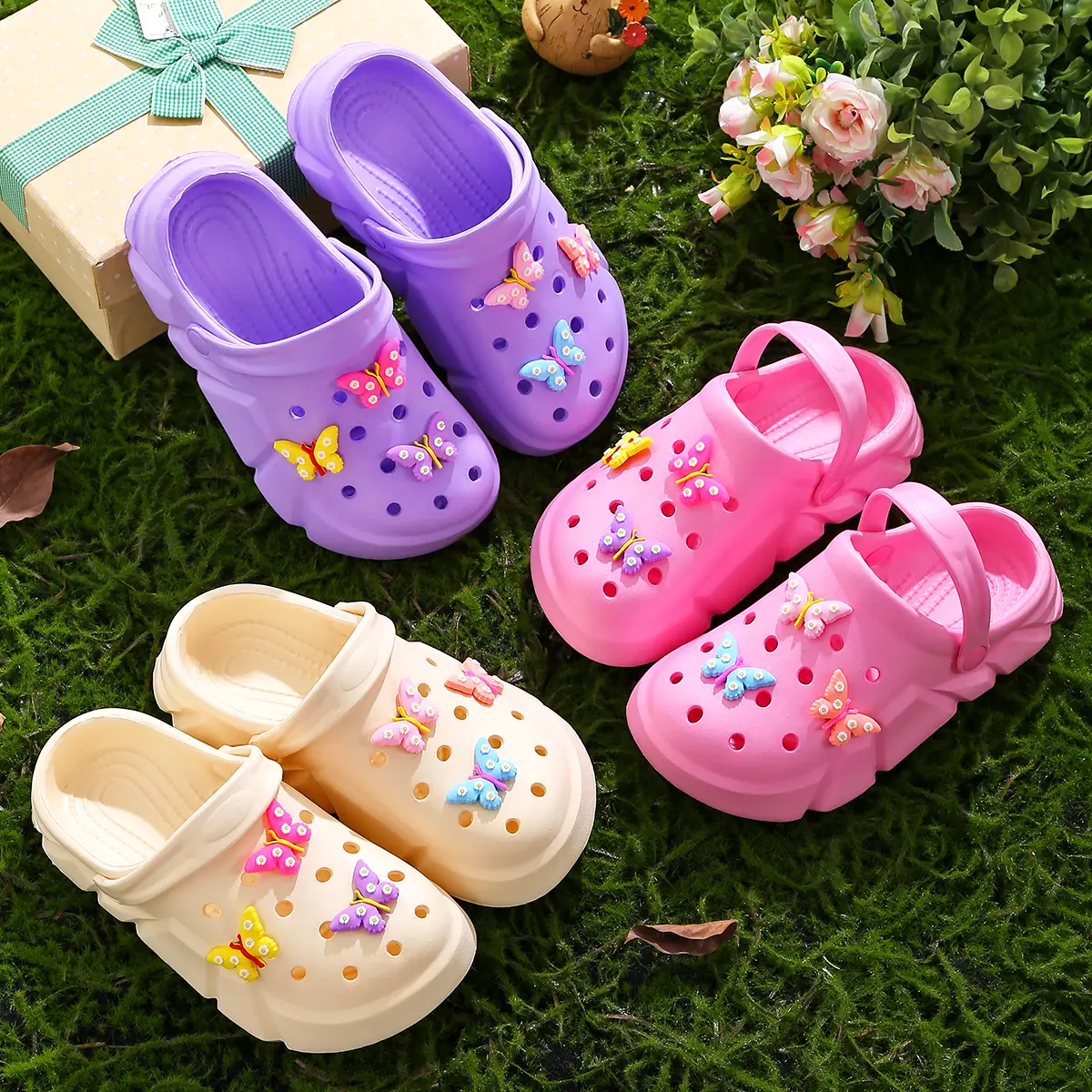 Cute Butterfly-Themed Lightweight Girls' Clogs, Platform Soft Sole Closed Toe EVA Home Garden Clog Shoes, Two-Way Wear Breathable Beach Clogs, Trendy