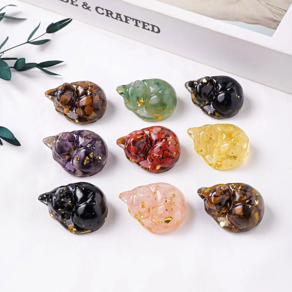 Natural Crystal Stone Sleeping Cat Statue, Unique Crystal Design, 1 Count Reiki Stone Figurine, Amulet Fengshui Sculpture for Home Office Decoration, Home Ornament, Crystal Ornaments, Natural Healing Crystal