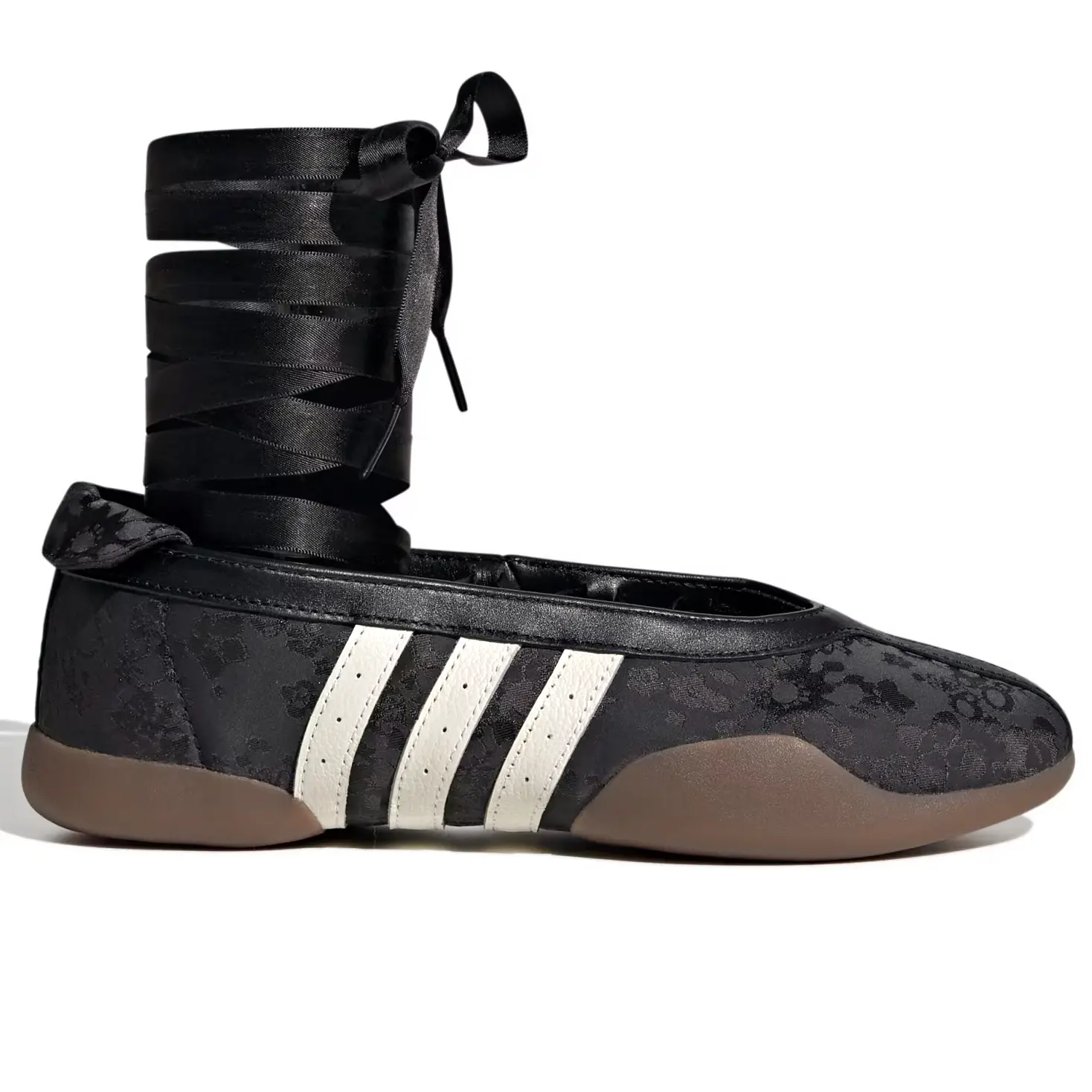 Adidas Taekwondo Mei Ballet Flat Liberty London Black Floral Gum Women's Authentic Sneaker - Original Flower Fashion Athletic Sports Trainer Shoe Women Mid cute shoes Youth Samba, Low-Profile Ballet Flats, Slip-In Ballet Flats