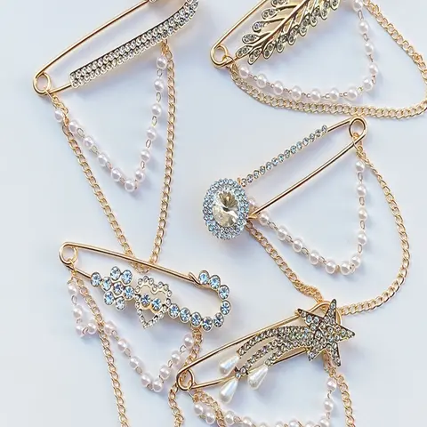 5 Piece Set Faux Pearl Chain, Clothes Fastener Locking Clip, Waist Cinching Decoration, Women's Simple Fashion Accessory, Drop Set Pins, Broched Pins