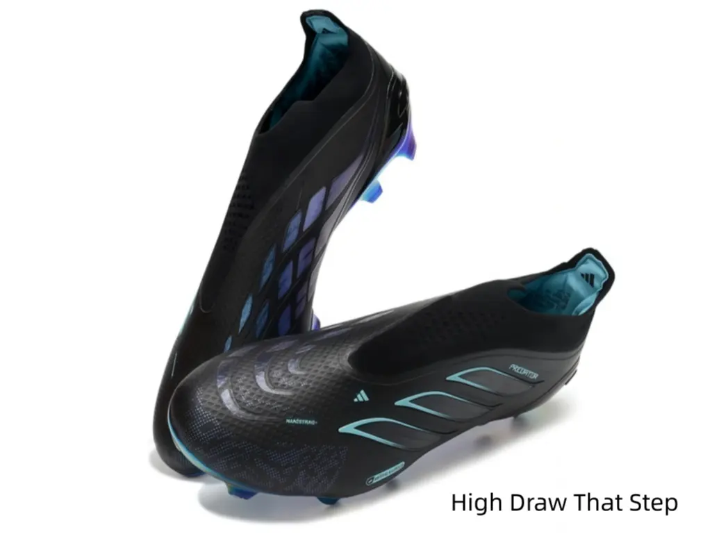 Simple Lace Closure Grass Sport Cleats With Smooth Stretch Upper, Anti-Slip Multi Stud Design Suitable For Beginner & Pro Level Players