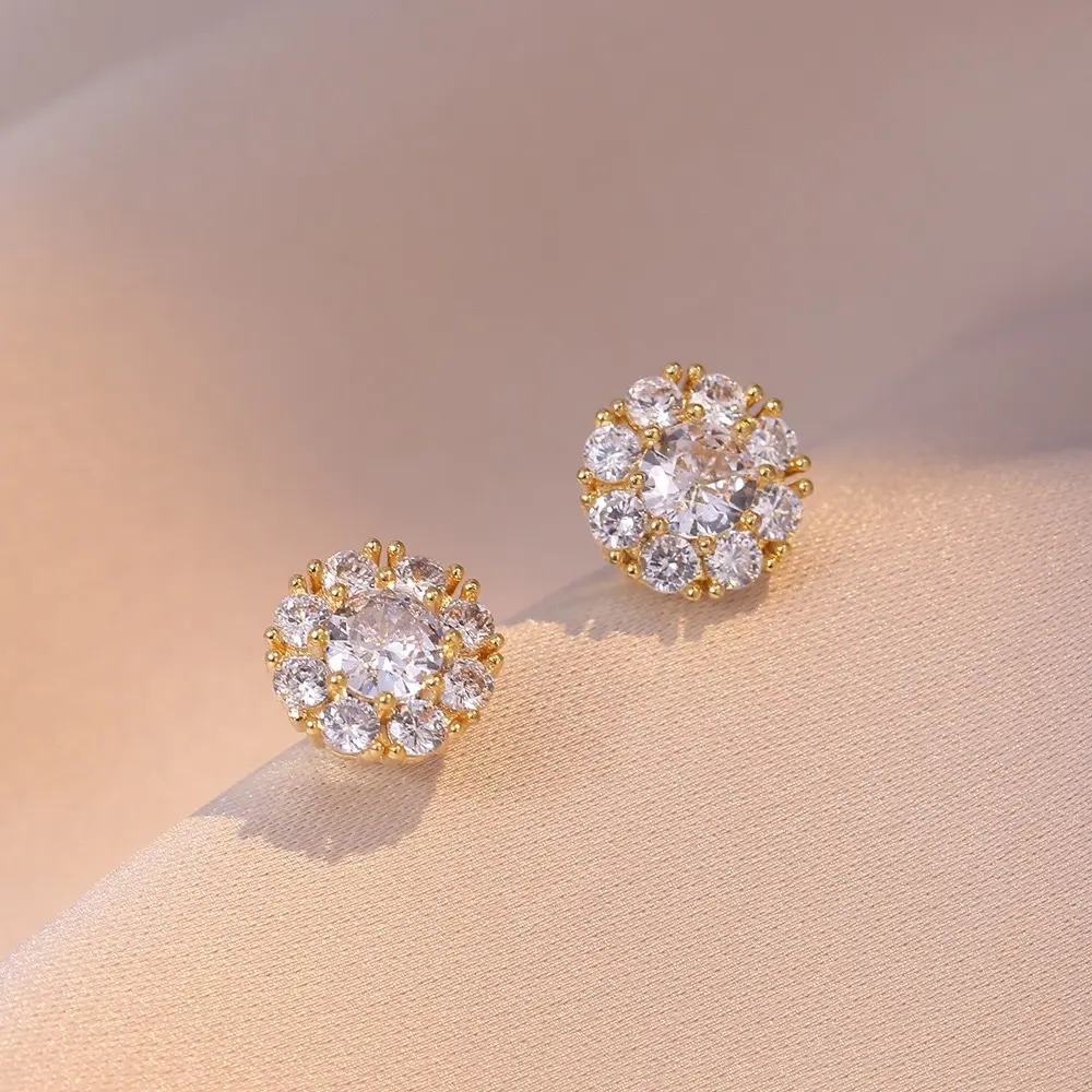 E0677 Gold and White Diamond Earrings