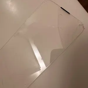 Product Review of MAGIC JOHN 2-Pack Screen Protector for iPhone, Samsung, and Google–Crystal Clear, Scratch-Resistant, Ultra-Smooth Touch, Privacy Protection, Circular Polarized Eye Protection, Easy Installation from C**y