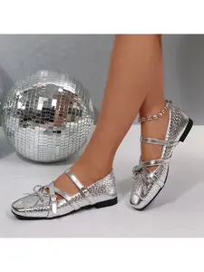 Women's elegant low-heel & flat pumps, silver design, ballet style, bow decoration, crisscross strap design, woven upper, fashionable and versatile pumps, essential for commuting and dating.